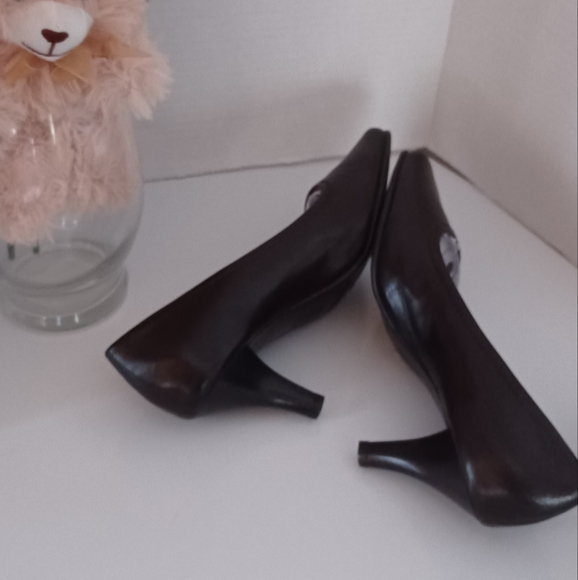 Aerosoles ENVY VN Women's Pump Size 6M Brown Leather Upper. - Picture 4 of 10